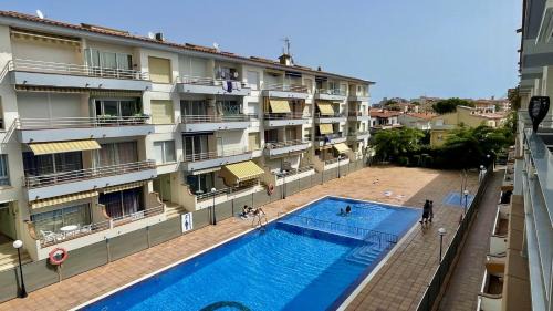 L'Estartit Apartment | Family-Friendly Stay at Apartamento OMEGA 4 with Pool