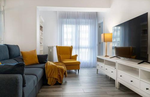 Logrono City Centre Apartment | Omega Suites: Guest Rated 10/10 & Child-Friendly Stays