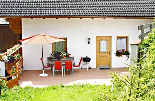 Fulpmes House | Exceptional Omesbergerhof: Pet & Child Friendly Retreat