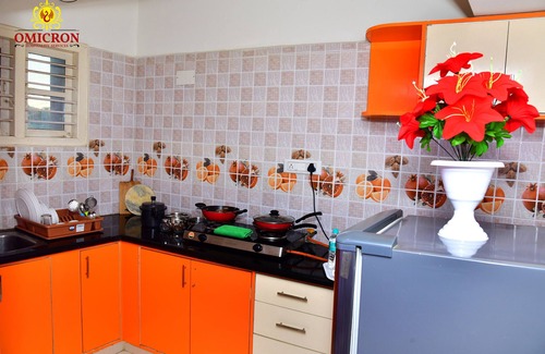 Bengaluru Hotel | Budget-Friendly Omicron Hotel: 10/10 Rated Studio Rooms