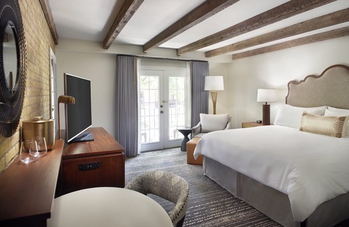Downtown San Antonio Hotel | Discover Omni La Mansion del Rio: 4-Star Hotel Oasis