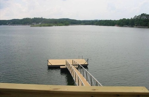 Cullman House | Discover On A Whim Rustic Lodge Near Smith Lake Park