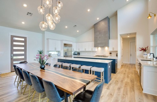 Malakoff House | Elegant Home on Cedar Creek Reservoir with Pool & Spa