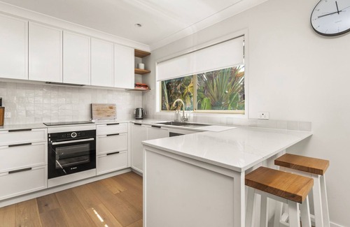 Hyams Beach House | Unforgettable Stays at On Cyrus, Hyams Beach with Ocean Views