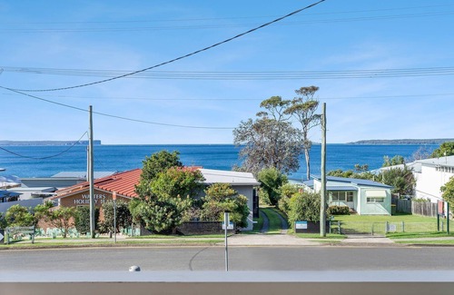Hyams Beach House | Unforgettable Stays at On Cyrus, Hyams Beach with Ocean Views