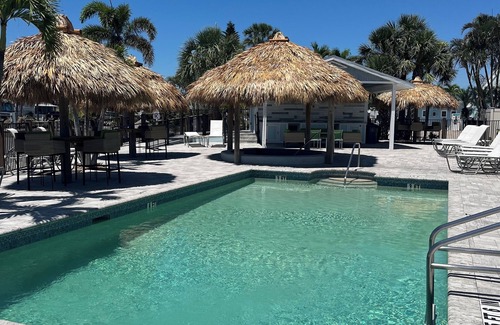 Charlotte Park House | On Golden Pond 1-bedroom home overlooking pond in Punta Gorda, FL