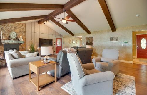 Afton House | Perfect Group Getaway in Afton with Lake Access
