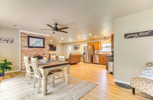 Ketchum House | On-Site Lake Access: Pet-Friendly Vinita Home