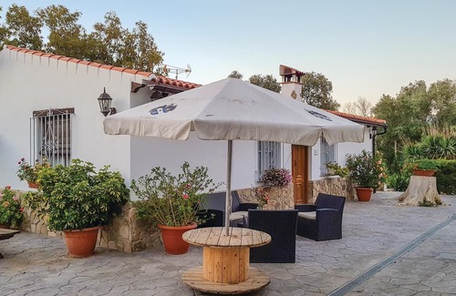 Jimena de la Frontera House | On the banks of the Guadiaro River you will find the vacation country house Vega El Dorado.