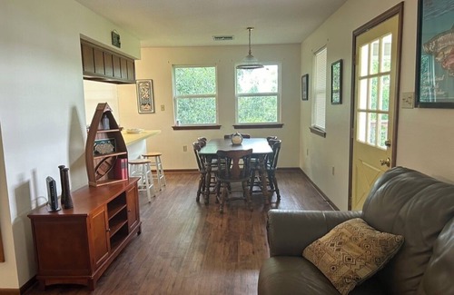 Lafitte House | Relax at On the Bayou - Near New Orleans, Child Friendly