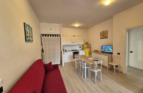 Fiumaretta Apartment | Beachfront Bliss: Unwind in a Spacious Park House