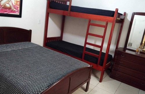 Enseada House | On the beach, 90m from the sea, air conditioning, WIFI, 5 bedrooms