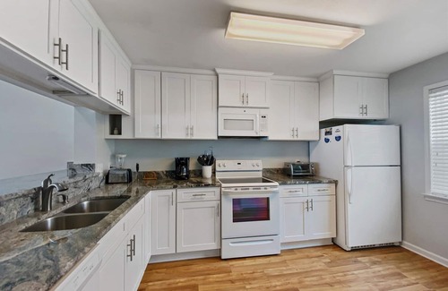 Inlet Beach Condo | Beachfront 2-Bedroom Townhouse with Ocean Views