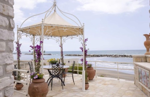 Formia House | Beachfront Bliss at On The Beach by Interhome - 10/10 Rated