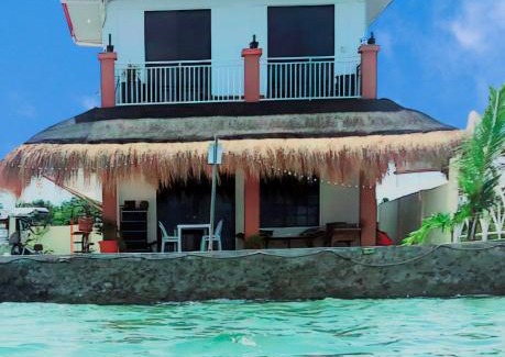 Olango Island Villa | Exclusive Jade's Beach Villa: Private Oceanfront Retreat