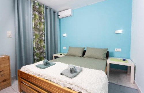 Sithonia Apartment | Beachfront Bliss at Neos Marmaras - Rated 9.8/10!