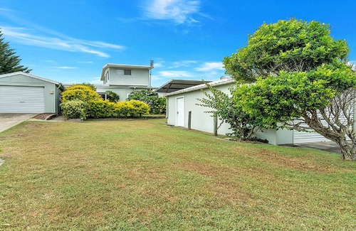 Wooli House | Pet-Friendly Retreat at Oceans Edge - Beachfront Escape