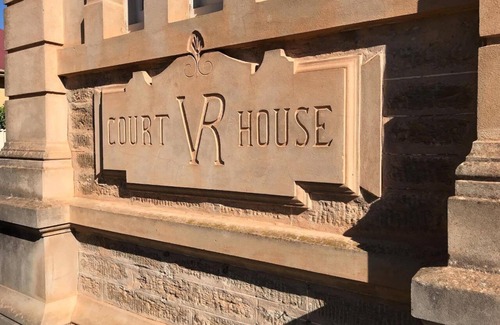 Gawler Apartment | Guest Rated 9.8: Ideal Getaway Near Barossa Valley