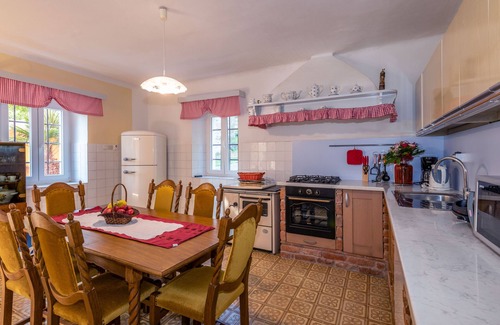 Susnjevica Villa | Scenic Retreat Near National Park with Oceanfront Luxury