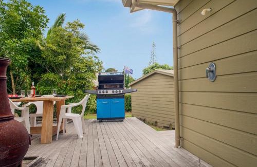 Pauanui House | Family-Friendly Retreat at On The Green - Pauanui Home