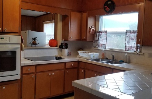 Jensen Beach Cottage | Indulge in Comfort on the Indian River Intercoastal