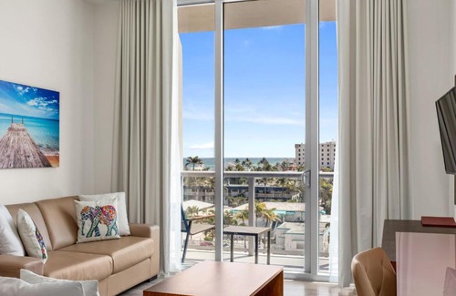 Hollywood Apartment | Oceanfront Escape at On The Ocean Hollywood Beach Resort