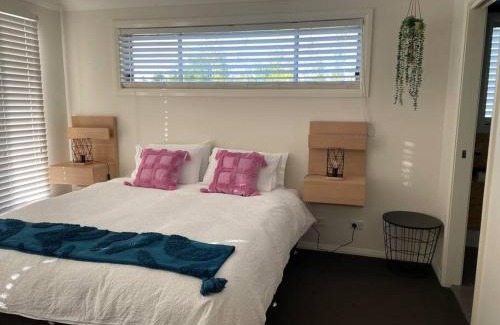 Dubbo House | Family-Friendly Getaway at On the Park Hotel