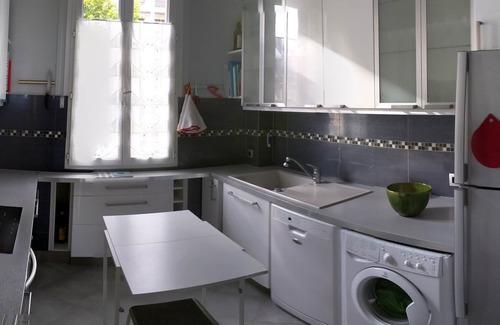 Fabron Apartment | Stunning Stay on the Promenade Des Anglais, Rated 9.8/10