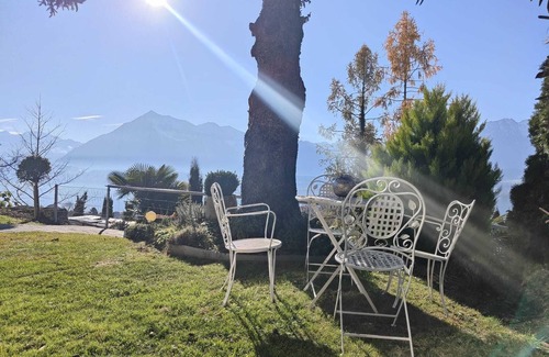 Hilterfingen Apartment | On the road to Interlaken 25min