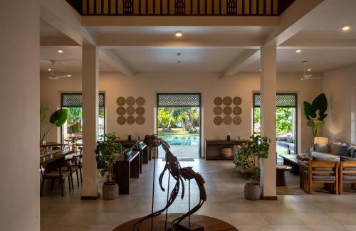 Unawatuna Villa | Oceanfront Bliss at On The Rocks - A 4-Star Escape