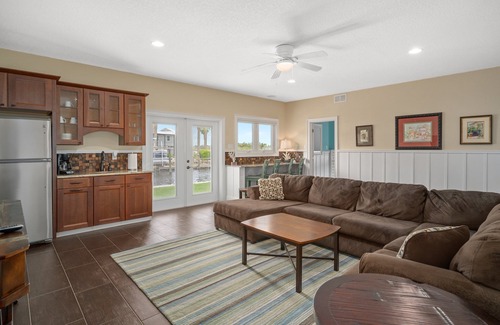 Riverhaven Village House | Cozy Waterfront Retreat with Boat Access and Great Amenities