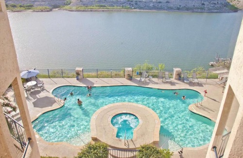 Highland Lake Estates House | Relax at Once Upon A Shore: Family-Friendly Retreat