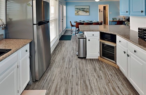 Bermuda Beach Cottage | Once Upon A Tide