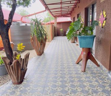 Omuthiya Bed & Breakfast | Ondjumba ya Nambala palace and Camp site