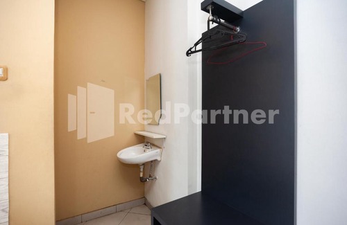 Kemanggisan Hotel | Budget-Friendly One 2 Residence Near Slipi Jaya Mall