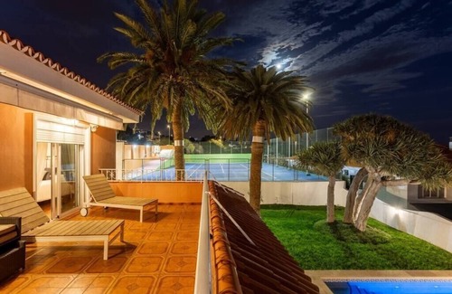Tabaiba Villa | Relaxing Getaway at One and Only Sports Villa by Eden Rentals