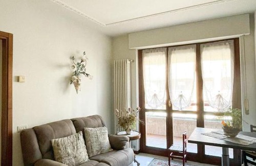 Bergamo Apartment | Immaculate One Bedroom Apartment in Bergamo - 10/10 Rating