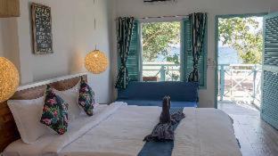 Koh Rong Sanloem Resort | Cozy One Beach Resort with Oceanfront Pool & Family-Friendly Fun