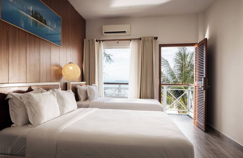 Koh Rong Sanloem Hotel | Seaside Escape at One Beach Resort with Pool & Ocean Views