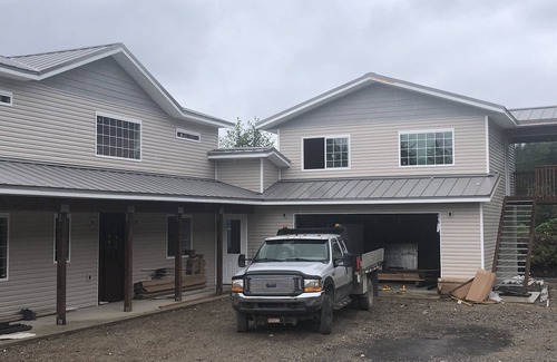 Hoonah Apartment | Comfortable One-Bedroom Apartment with Pet-Friendly Amenities