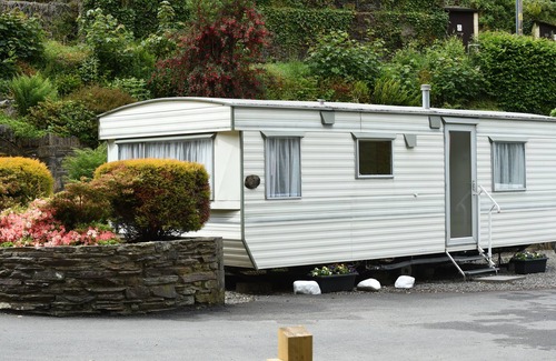 Barbrook House | Cozy One-Bed Retreat with Free Parking Near Lynton Town