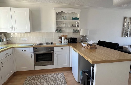 Marazion Apartment | Beautiful Apartment with Balcony Near Beach & Town - 9.8/10