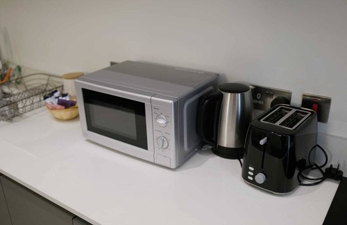 Great Linford Apartment | Beautiful One Bedroom Apartment - Capital Drive Awaits You