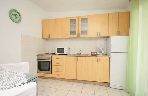 Okrug Donji Apartment | Beachfront One Bedroom Apartment in Okrug Donji, Čiovo