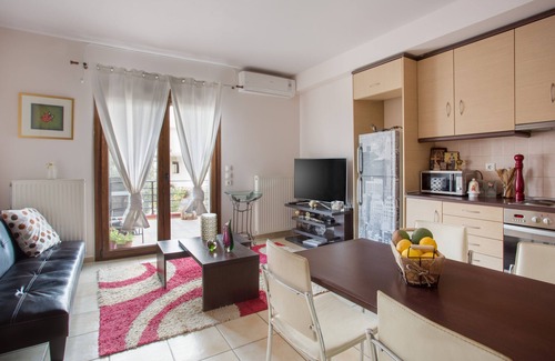 Monemvasia House | Oceanfront One-Bedroom Apartment with Private Pool