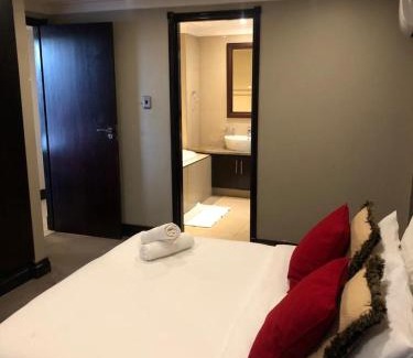 Durban Point Apartment | Relax at The Sails: Oceanfront Two & Three Bedroom Suites