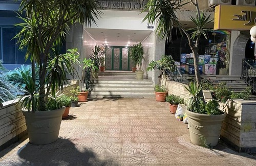 Heliopolis Condo | Cozy One Bedroom Apartment with Airport Proximity & Views