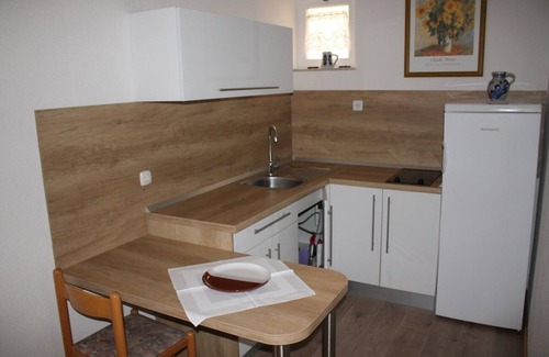 Gorinka Apartment | Sea View Apartment with Terrace in Makarska - Top Rated!