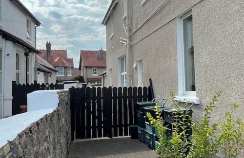 Llandudno Apartment | Top-Rated One Bedroom Apartment in Llandudno's Heart