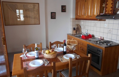 Zaklopatica Apartment | Cozy One Bedroom Apartment Steps from Zaklopatica Beach